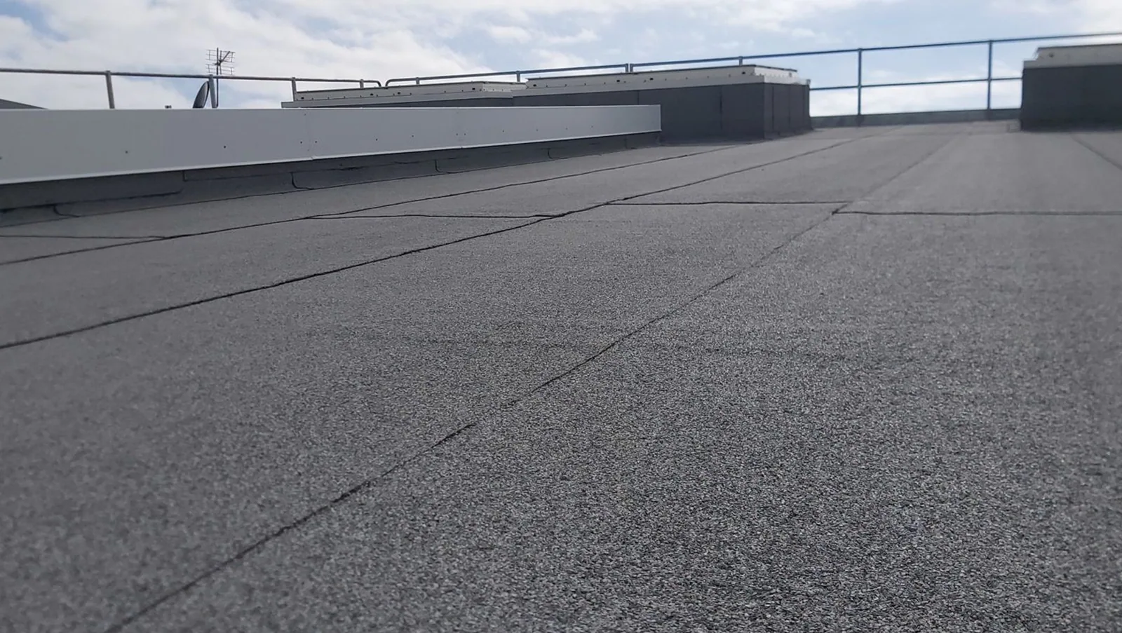 Roofing Manufacturers in Glendale, CA