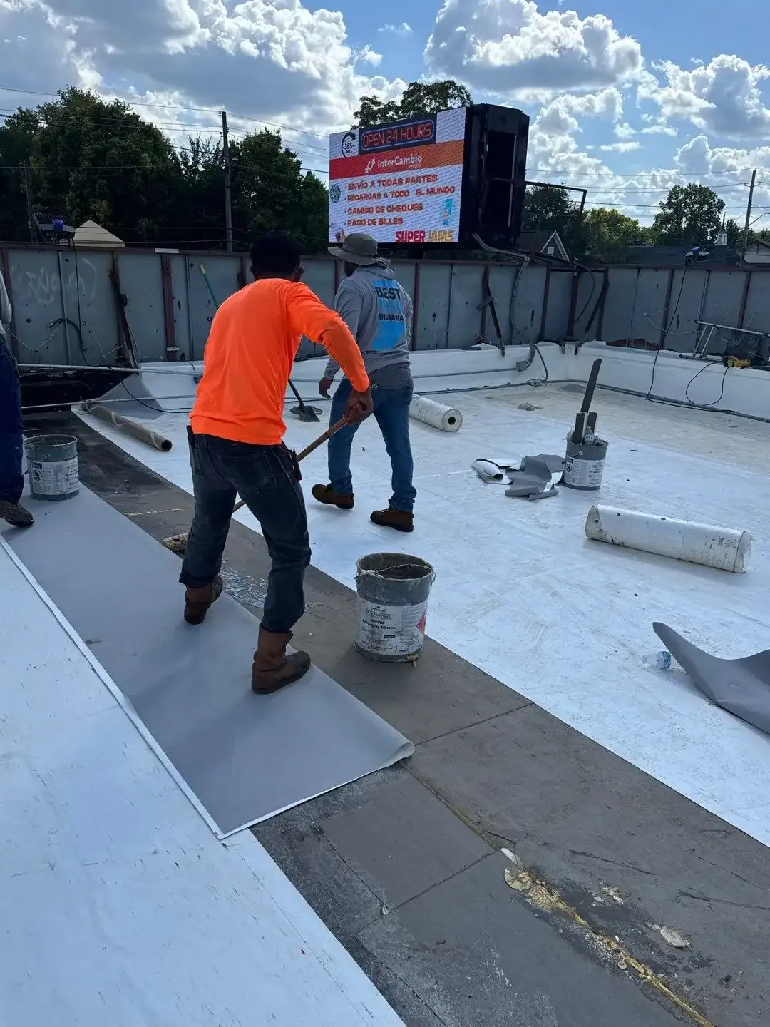 Modified Bitumen Roofing in Glendale, CA