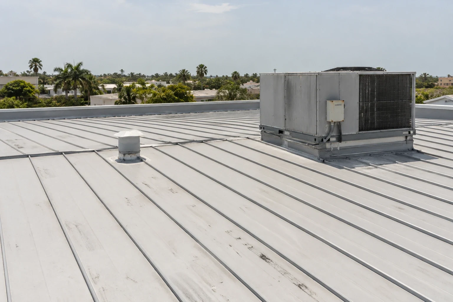 Standing Seam Metal Roofing in Glendale, CA